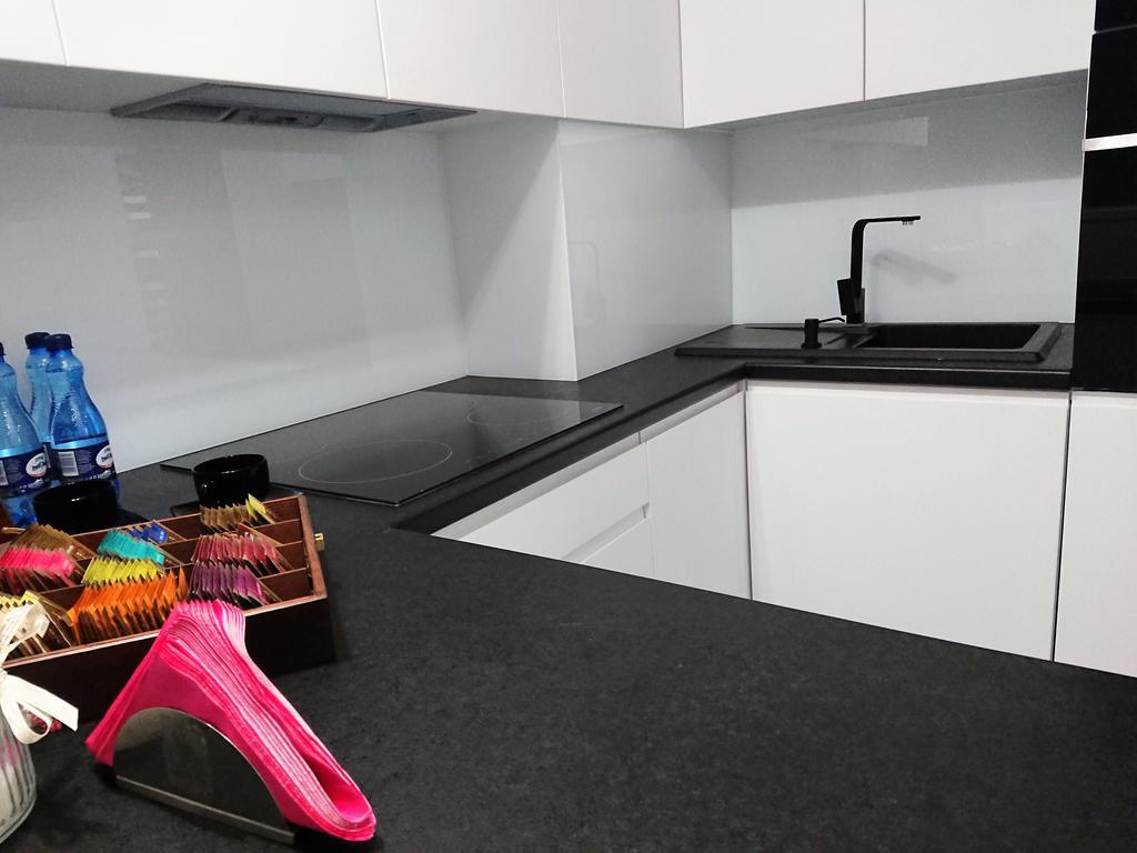 キェルツェApartament Exclusiveアパートメント エクステリア 写真