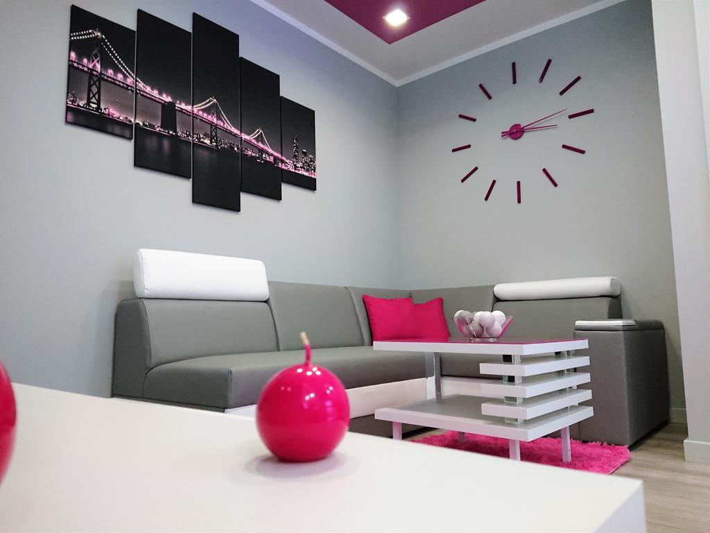 キェルツェApartament Exclusiveアパートメント エクステリア 写真